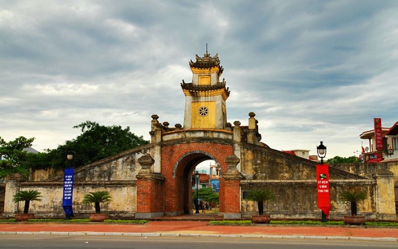 Thơ: Nhớ Bến Sông Quê Thời Thơ Ấu