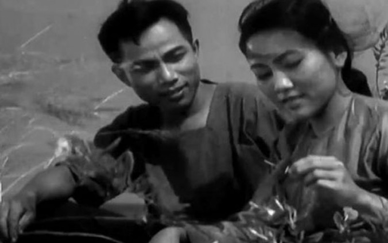 Thơ: Ông Ngoại Tặng Bà Ngoại - Kháng CHiến Xuân Đinh Hợi 1947