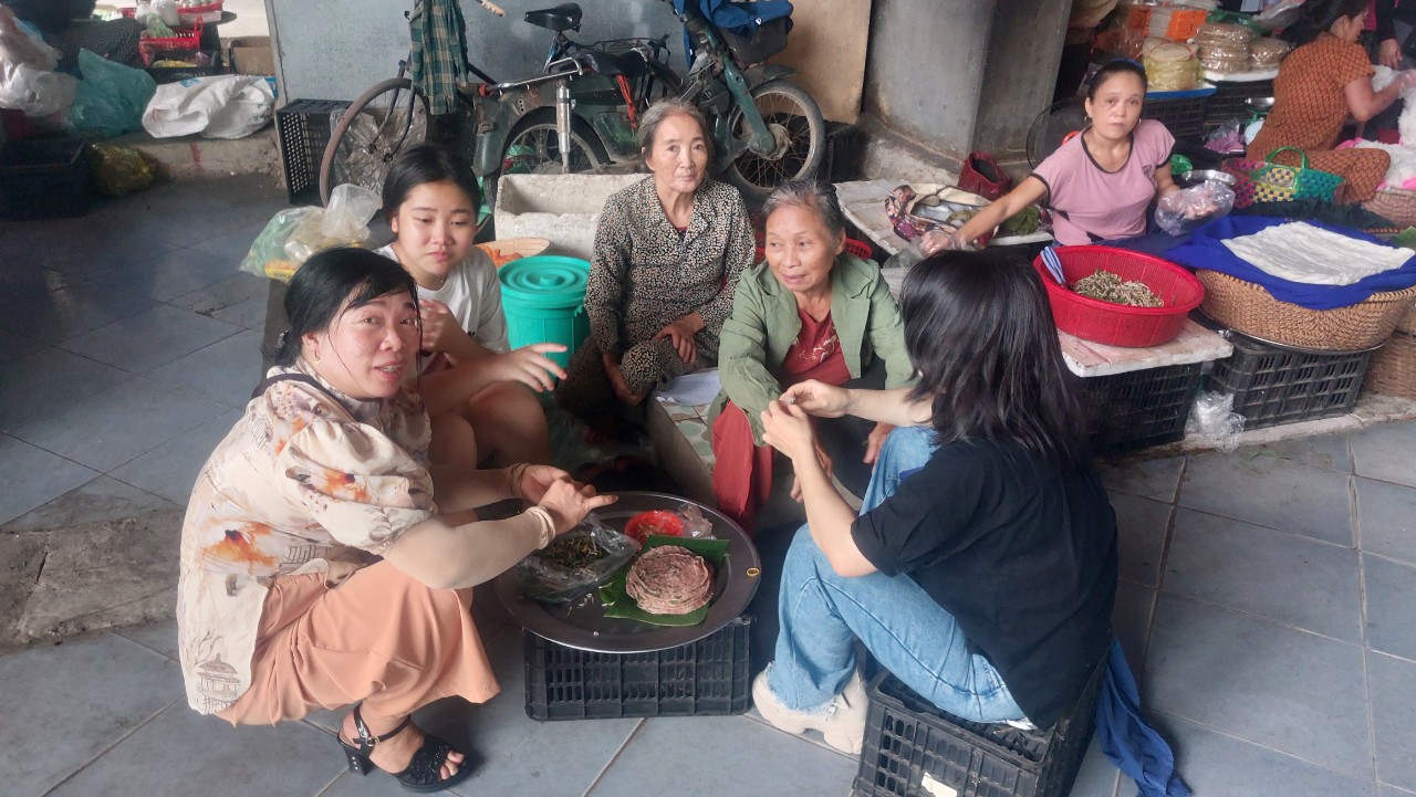 thanh tú nguyễn thanh tân quê tôi chợ trường